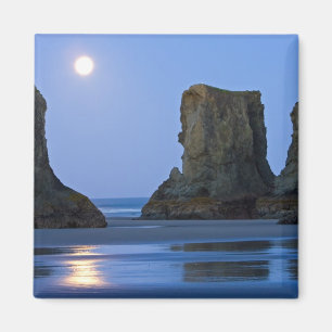 Íman Pôr da lua, Praia de Bandon, Oregon.