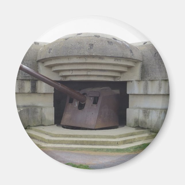 Íman Posição de Arma Alemã Sobrando a Praia Normandia (Frente)