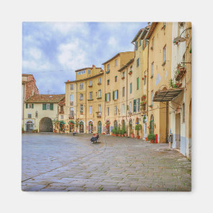 Íman Praça Anfiteatro, cidade de Lucca, Italia