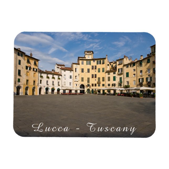 Íman Praça Piazza Anfiteatro em Lucca - Toscana, Itália (Horizontal)