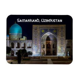 Íman Praça Tilya-Kori Madrasah em Registan - Samarkand