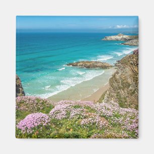 Íman Praia de Newquay no Norte da Cornualha, penhasco d