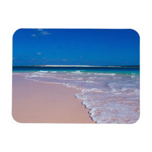 Íman Praia rosa na Baía Conch, Ilha Cat,