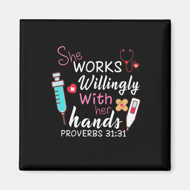 Íman Presente de Enfermeira | Ela Trabalha Com Enfermei (Frente)