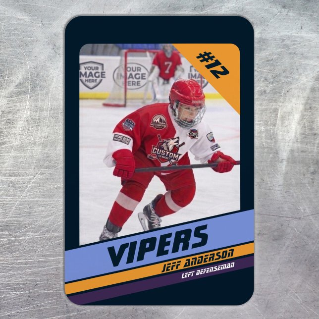 Íman Presente de Jogador de Hóquei em Violeta Vibrante (Ice Hockey: Vibrant violet jersey magnet featuring customizable player image and number.)