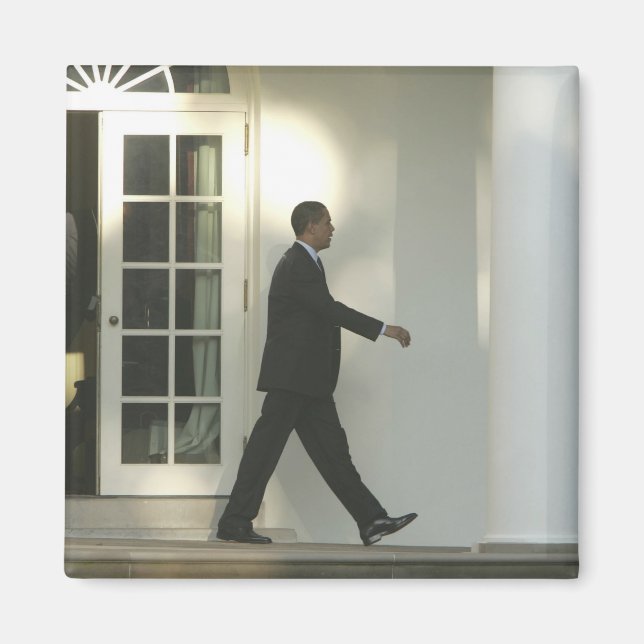 Íman Presidente Barack em profunda reflexão enquanto ca (Frente)