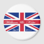 Íman Prince William e Kate<br><div class="desc">* ESTE PRESENTE COMEMORATIVO DE CASAMENTO REAL ESPECIAL DE TIPO UM É PARTE DE UMA SÉRIE DE EDIÇÃO LIMITADA. APENAS 100 DISPONÍVEIS EM CADA ROLAGEM DE ESTILO* PARA MAIS MANUTENÇÕES DE CASAMENTO REAL DE EXCELENTE!</div>