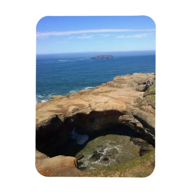 Íman Punchbowl & Otter Rock do Diabo, OR (Vertical)