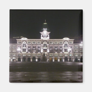 Íman Quadrado em Trieste