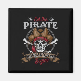 Íman Que Os Piratas Shenanigans Comecem O Hallowee Do E