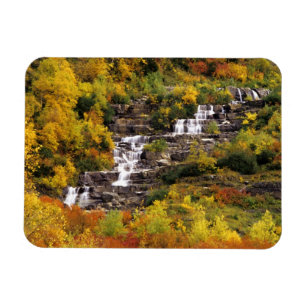 Íman Quebra de água abaixo do Monte Canhão na Glacier