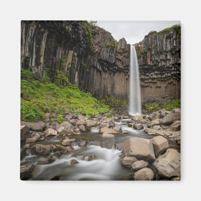 Íman Quedas | Svartifoss Waterfall, Sul da Islândia (Frente)