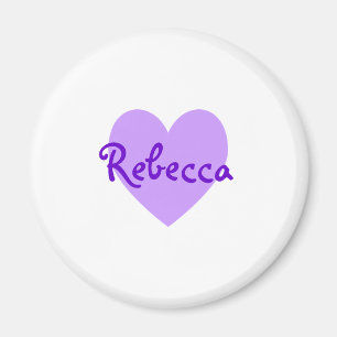 Íman Rebecca no roxo
