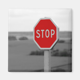 Íman Red Stop Road Sinal de fotografia minimalista