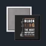 Íman Rei Negro O Mais Importante Peço No Jogo<br><div class="desc">Para Black Kings que adoram jogar xadrez. Vidas Negras Importam. Quer seja Mês da História Negra ou não, um mês não pode segurar nossa história. A África está no nosso DNA. Vista seu roupa de melanina afro-americano para homens e garotos com orgulho. Obtenha este design de empoderamento incrível hoje para...</div>