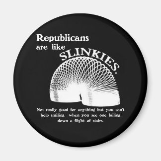 Íman Republicano a descer pelas escadas