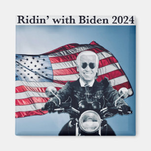 Íman Ridin’ com Biden 2024 Magnet