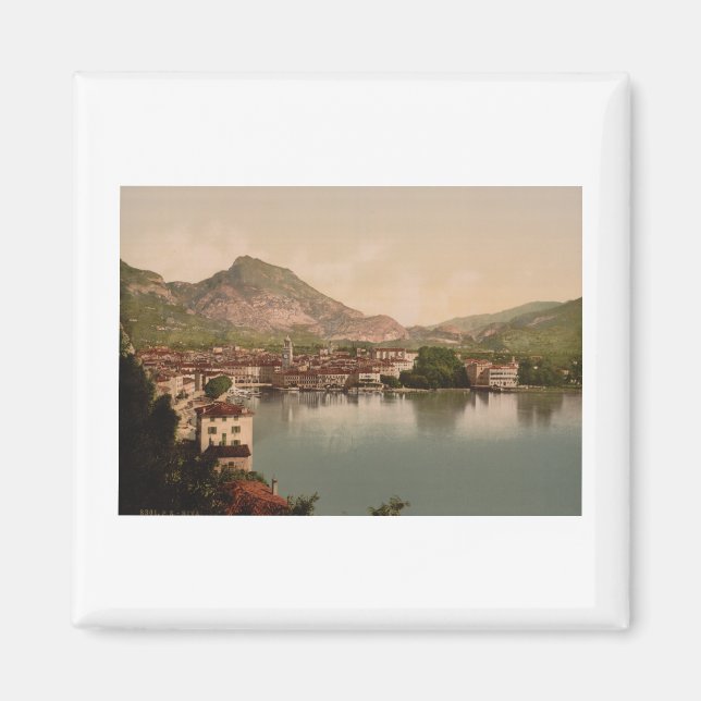 Íman Riva del Garda II, Trentino-Alto Adige, Itália (Frente)