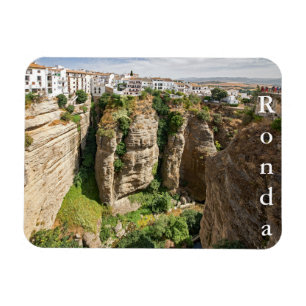 Íman Ronda. Garganta. Cidade. Povos