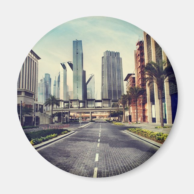 Íman Rua em Dubai (Frente)