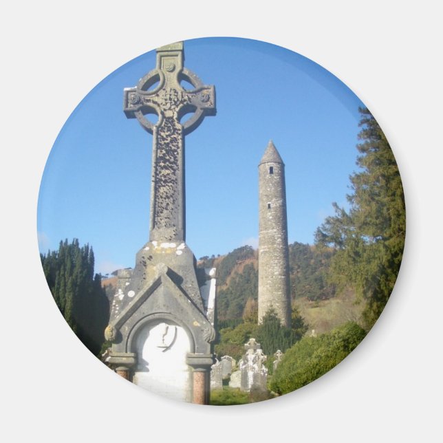 Íman Rua Kevin Cross and Round Tower Glendalough (Frente)