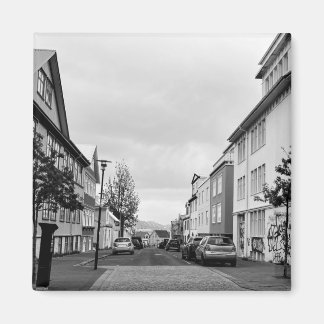Íman Rua Reykjavik Cena Islândia Preta e Branca