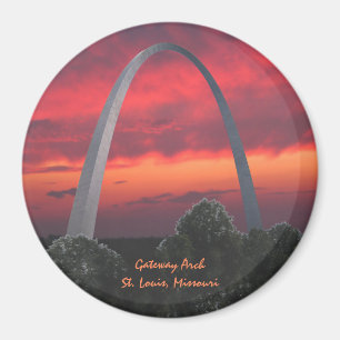 Íman Ruas, Louis Arch