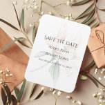 Íman Rustic Floral Salvar A Data<br><div class="desc">Este "Salvar a Data" é um ímã tão simples mas lindo. A flor de peônia mudada ao fundo dá a isto uma sensação elegante moderna. Neutro e atordoante. Perfeito para qualquer tema de casamento. Simplicidade no seu melhor. Grande elegância. Eu gostei de criar esta design para o seu dia especial....</div>