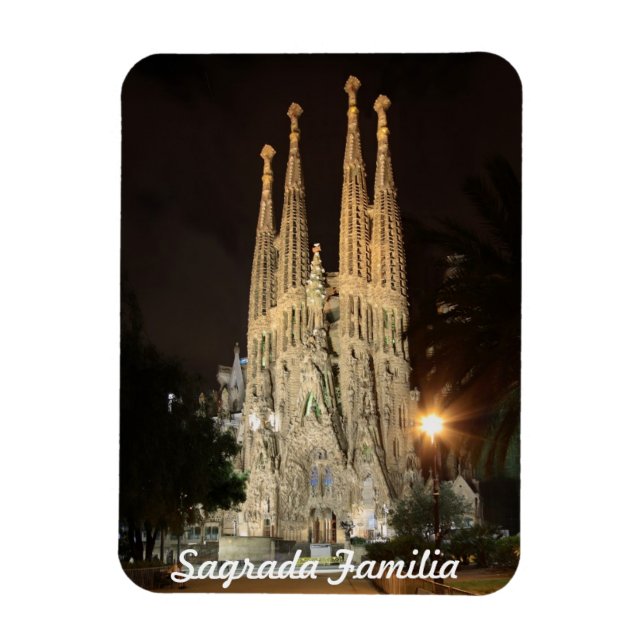 Íman Sagrada Família à noite (Vertical)