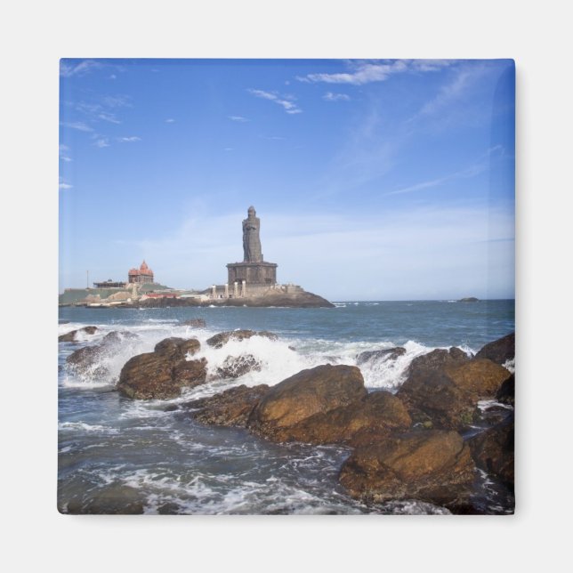 Íman Santo Truvalluvar Estátua | Tamil Nadu, Índia (Frente)