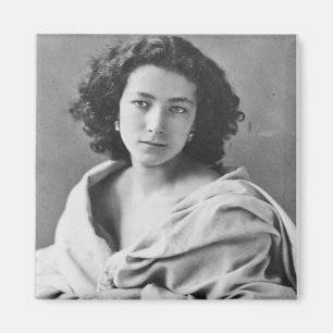 Íman Sarah Bernhardt no traje, c.1860