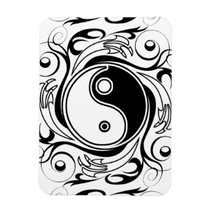 Íman Símbolo Yin & Yang Estilo de Tatuagem Preto e Bran