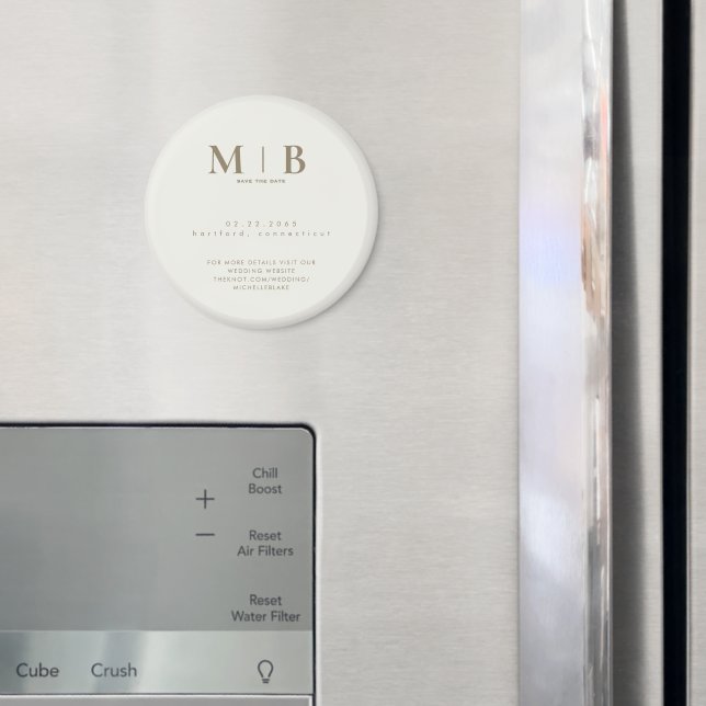 Íman Simple Cream & Gold Monogram Wedding Save the Date (In Situ (Fridge))