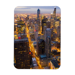 Íman Skyline do centro de Chicago no crepúsculo