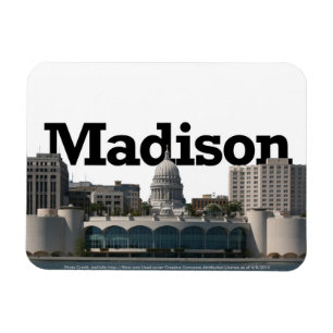 Íman Skyline dos WI de Madison com o Madison no céu