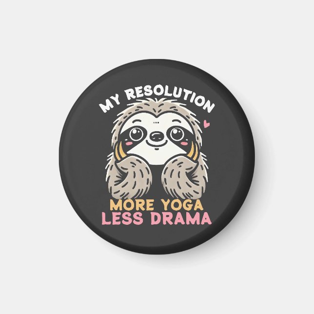 Íman Sloth Yoga Magnet - Mais Yoga Menos Drama (Frente)