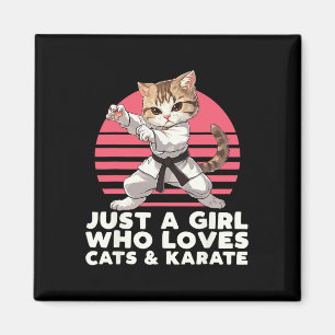 Íman Só Uma Menina Que Ama Gatos E Karate. Funny Karat
