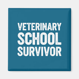 Íman Sobrevivente da Escola de Veterinária Arte Gráfica