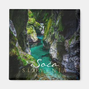Íman Soca gorge na Eslovênia