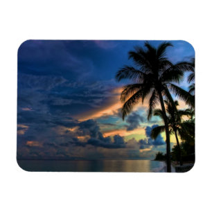 Íman Sol no paraíso tropical das Bahamas