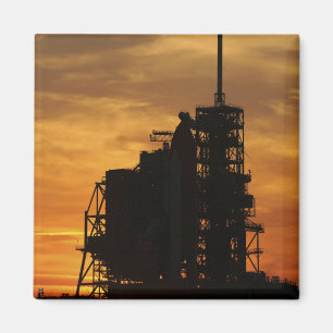 Íman Space Shuttle Atlantis na plataforma de lançamento