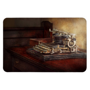 Íman Steampunk - Uma velha máquina de escrever encrusta
