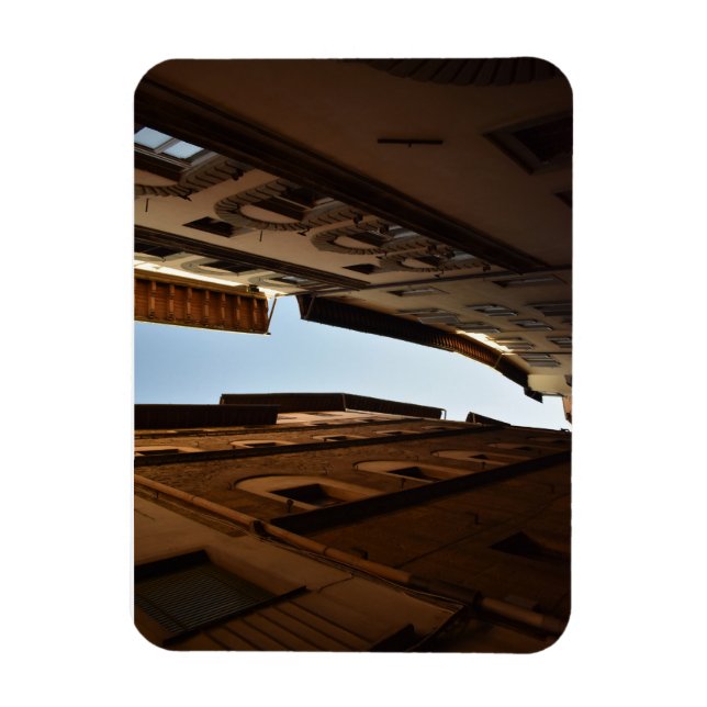 Íman Sun-kissed Street (Vertical)