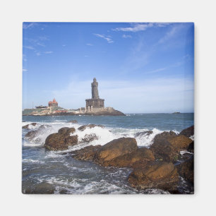 Íman Tamil Nadu da estátua   de Thiruvalluvar do santo