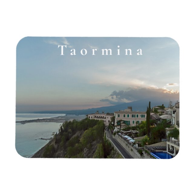 Íman Taormina. 16. (Horizontal)