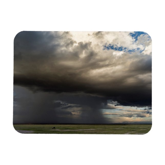 Íman Tempestade Formando Sobre As Esferas Próximas Do M (Horizontal)