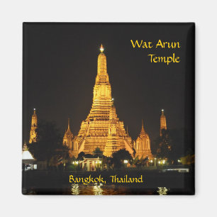 Íman Templo Wat Arun em Bangkok