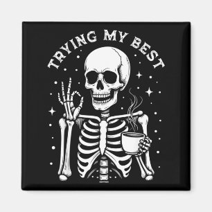 Íman Tentando meu esqueleto engraçado bebendo café no H