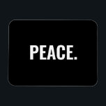 Íman Texto branco e preto da paz minimalista contra a g<br><div class="desc">Texto branco e preto de paz minimalista anti-guerra simples ímã elegante moderno e moderno. Texto branco personalizado sobre fundo preto.</div>