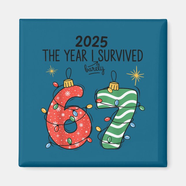 Íman The Year I Barely Survived Christmas 2025 Six Seve (Frente)